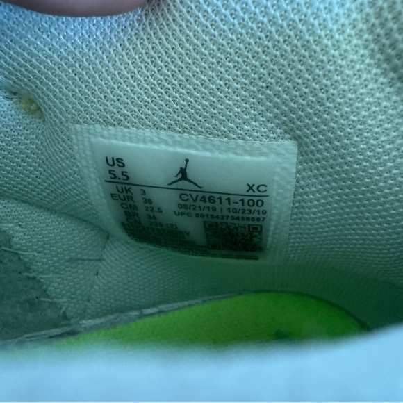 Nike Air Jordan 1 GS Edge Glow White Pink Blast Sneakers 5.5 - Picture 10 of 10